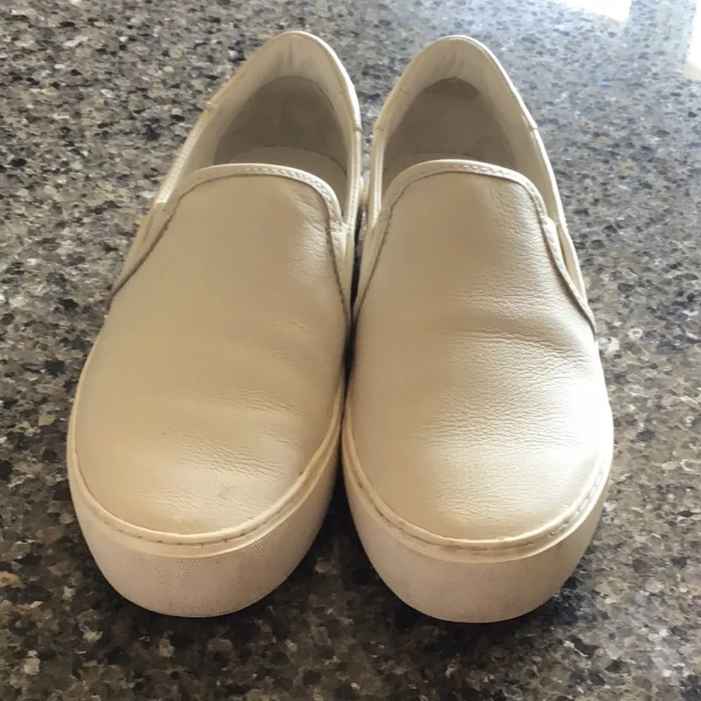 Ugg slip on sneaker - Picture 4 of 4